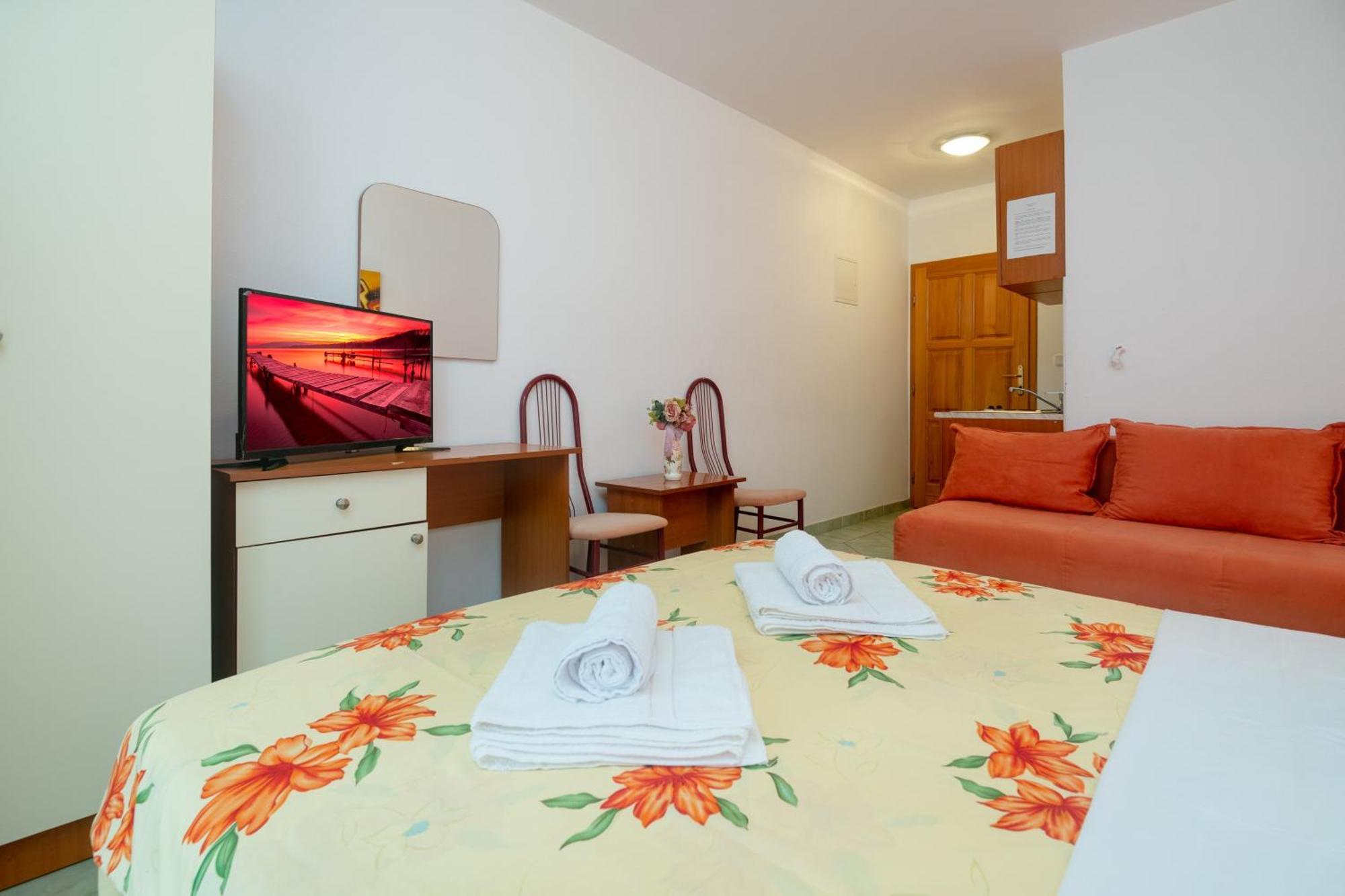 Apartments Matej เนอุม ห้อง รูปภาพ